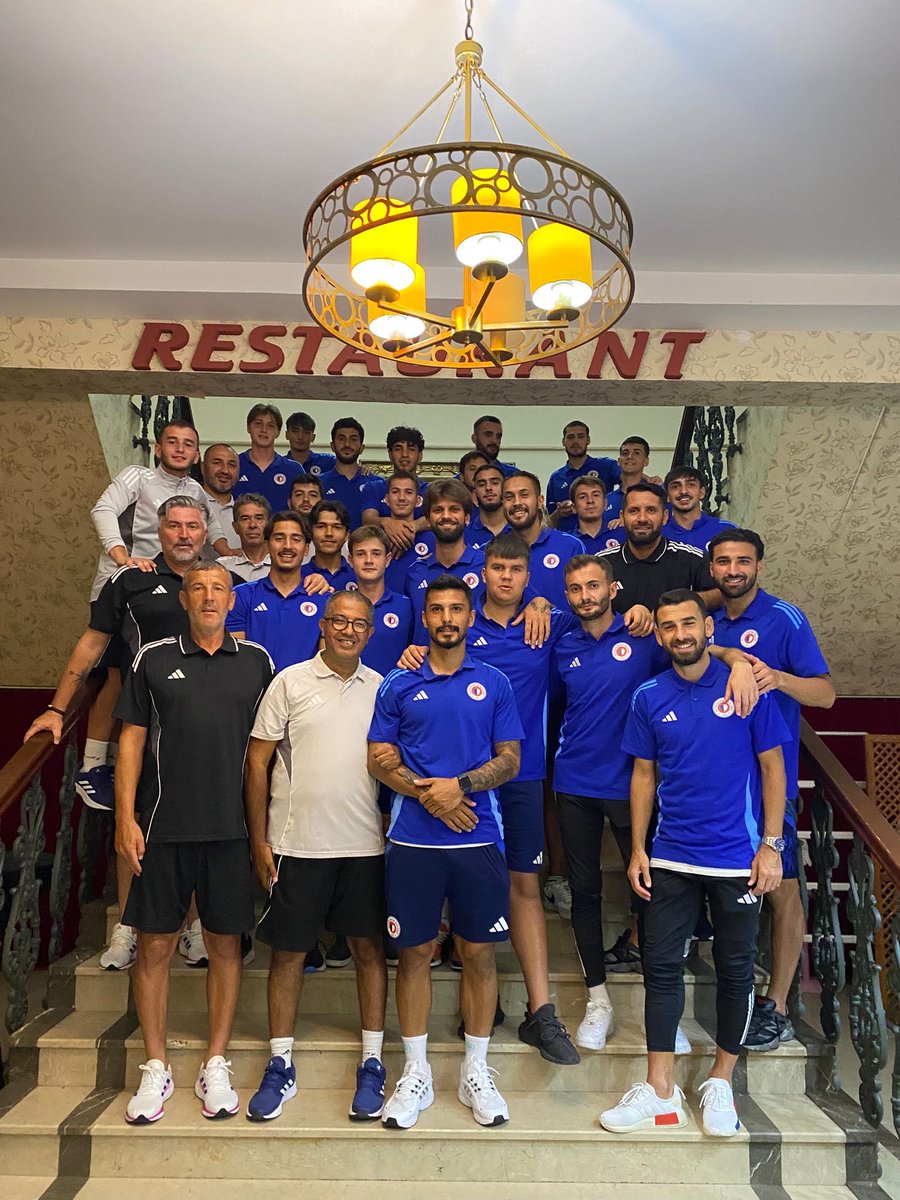 Fethiye Spor, Kartepe Kampında Doğum Günü Kutlaması Yaptı