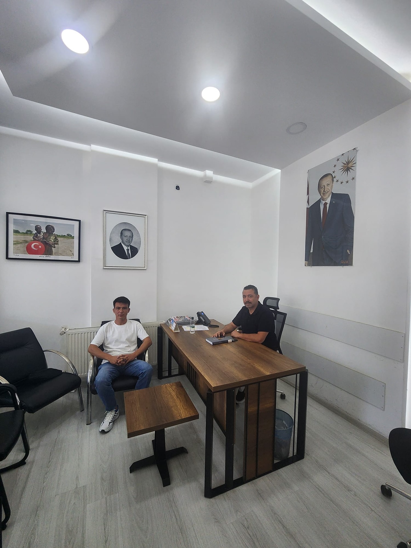 AK Parti Muğla İl Başkanlığında Vatandaşlarla Nöbetçi İstişare