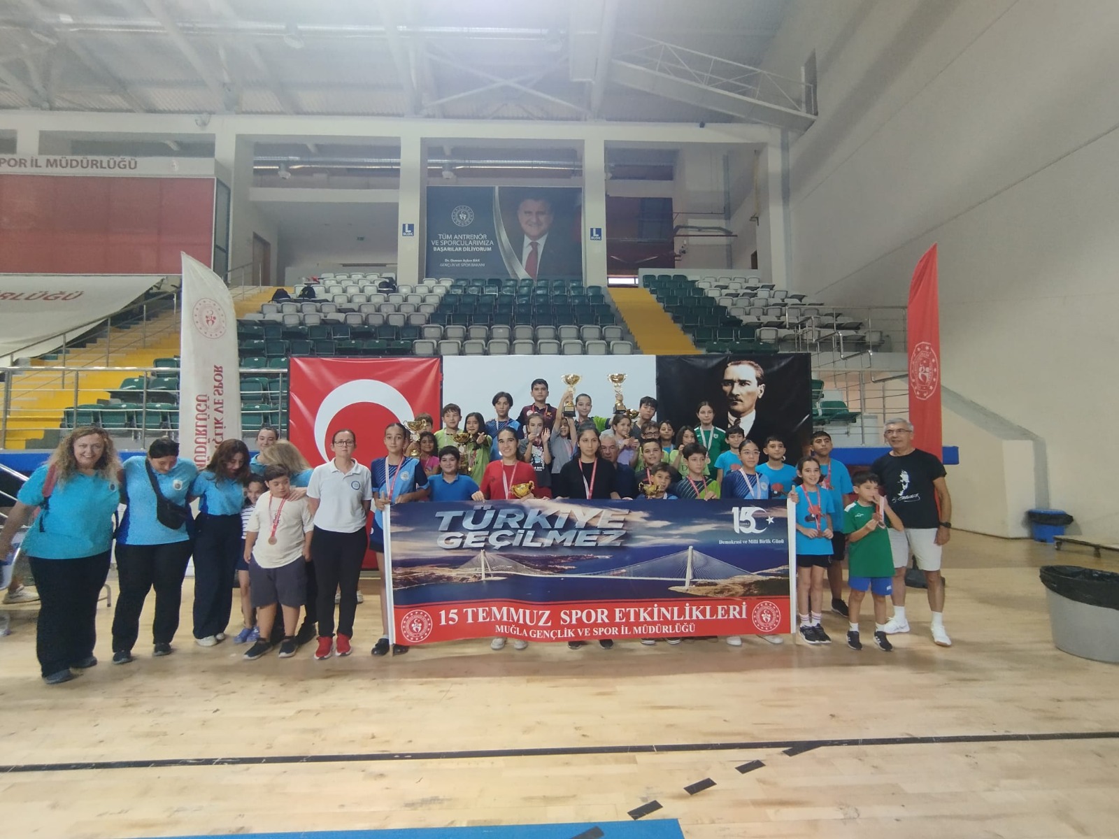 Muğla Büyükşehir Belediyesi Spor Kulübü Masa Tenisi Sporcuları 15 Temmuz Turnuvasında Parıldadı