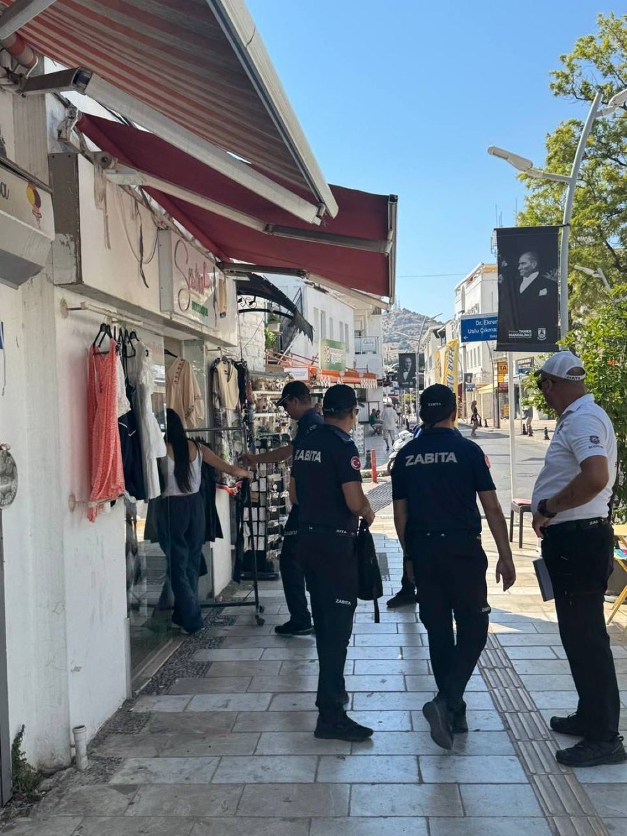 Bodrum'da Zabıta Ekipleri Yaka Kameralarıyla Kamu Düzenini Koruyor
