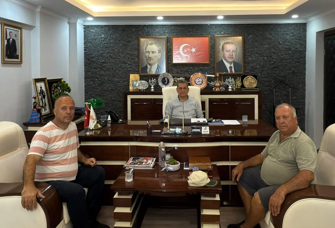 AK Parti Muğla İl Başkanlığı'nı Ziyaret Eden Eski Gençlik Kolları Başkanı