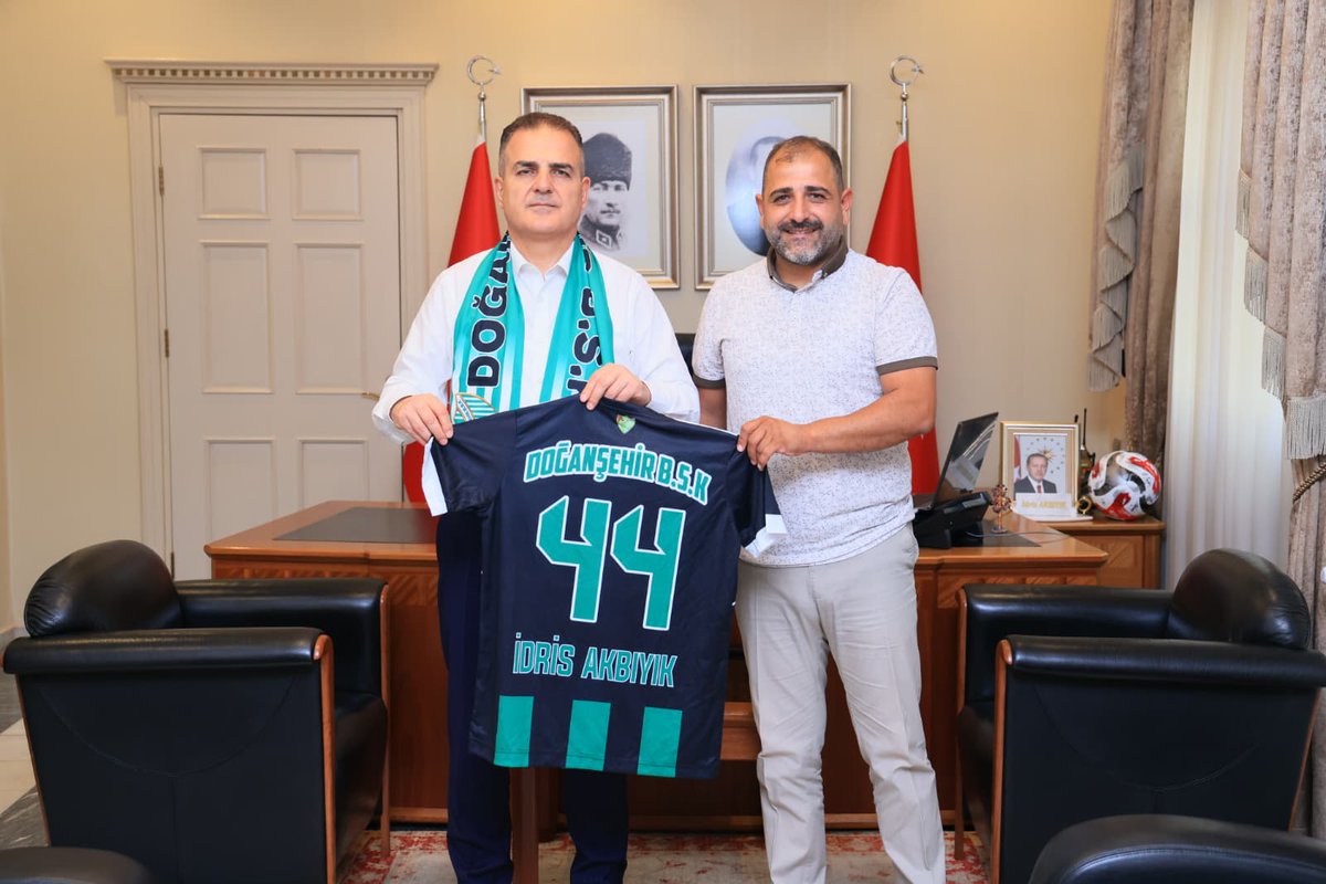 Muğla Valisi İdris Akbıyık'ı Ziyaret Eden Spor Adamları
