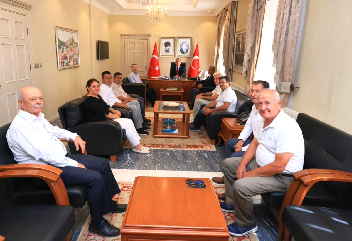 Muğla'da Muhtarlar Valisiyle Bir Araya Geldi