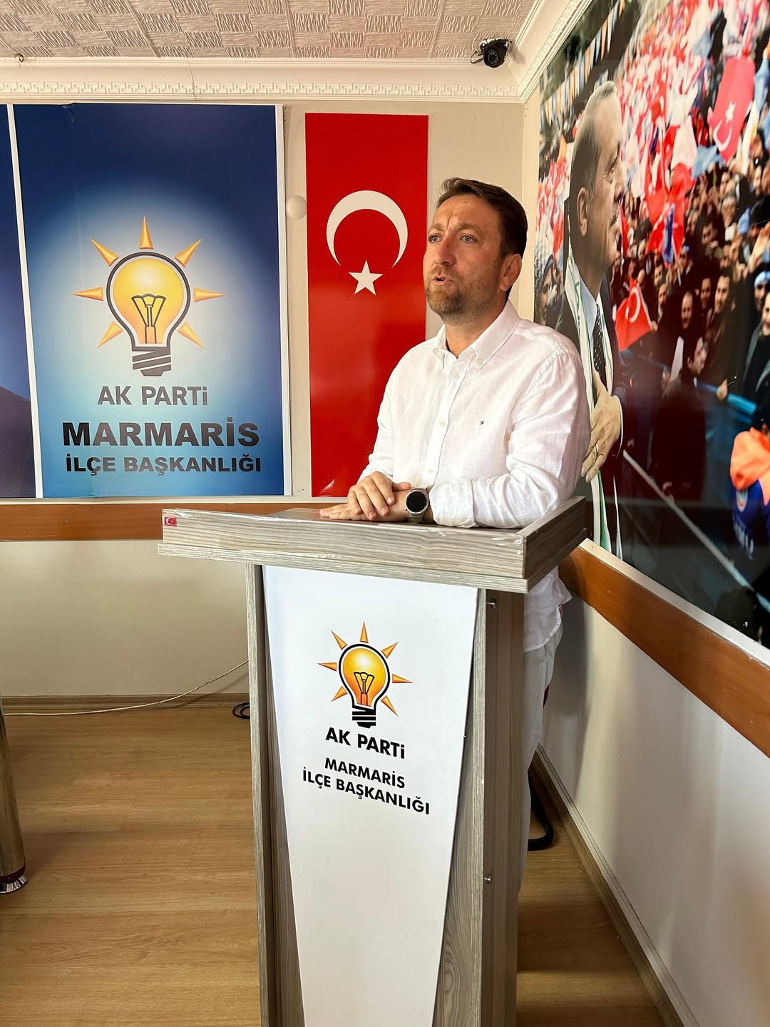 AK Parti Muğla Teşkilatları Marmaris'te İstişare Toplantısı Yaptı
