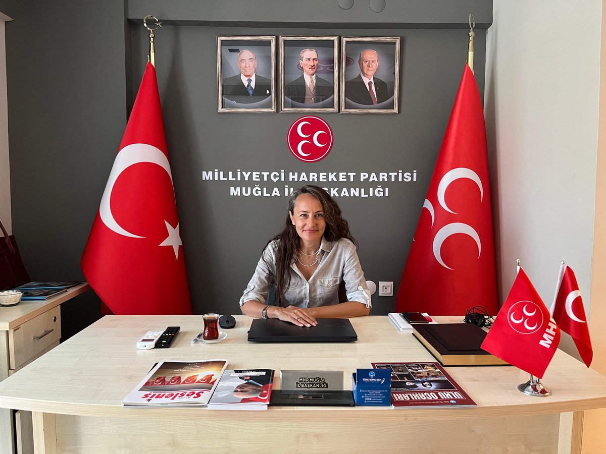 MHP Muğla İl Başkanlığı'nda İl Sekreteri Av. Aysun Koçoğlu Nöbette