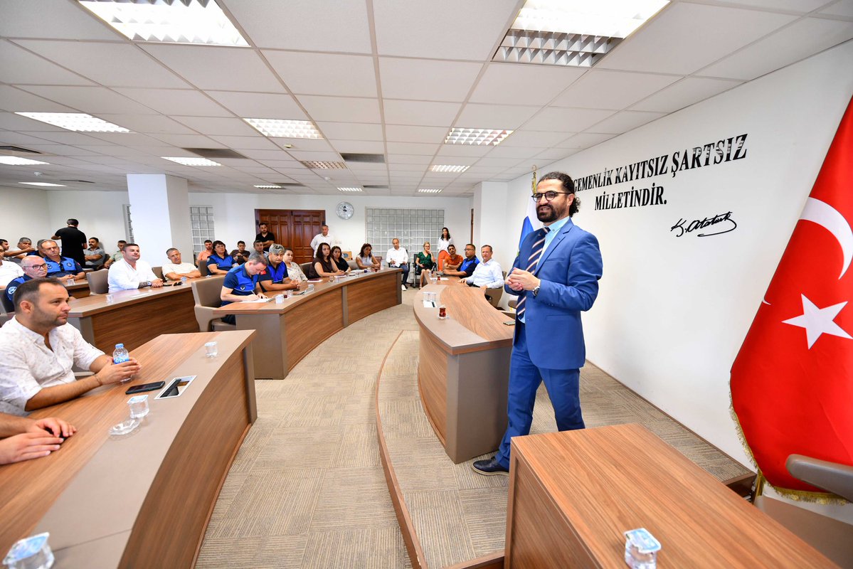 Fethiye Belediyesi Personeline Etkili İletişim Eğitimi Veriliyor