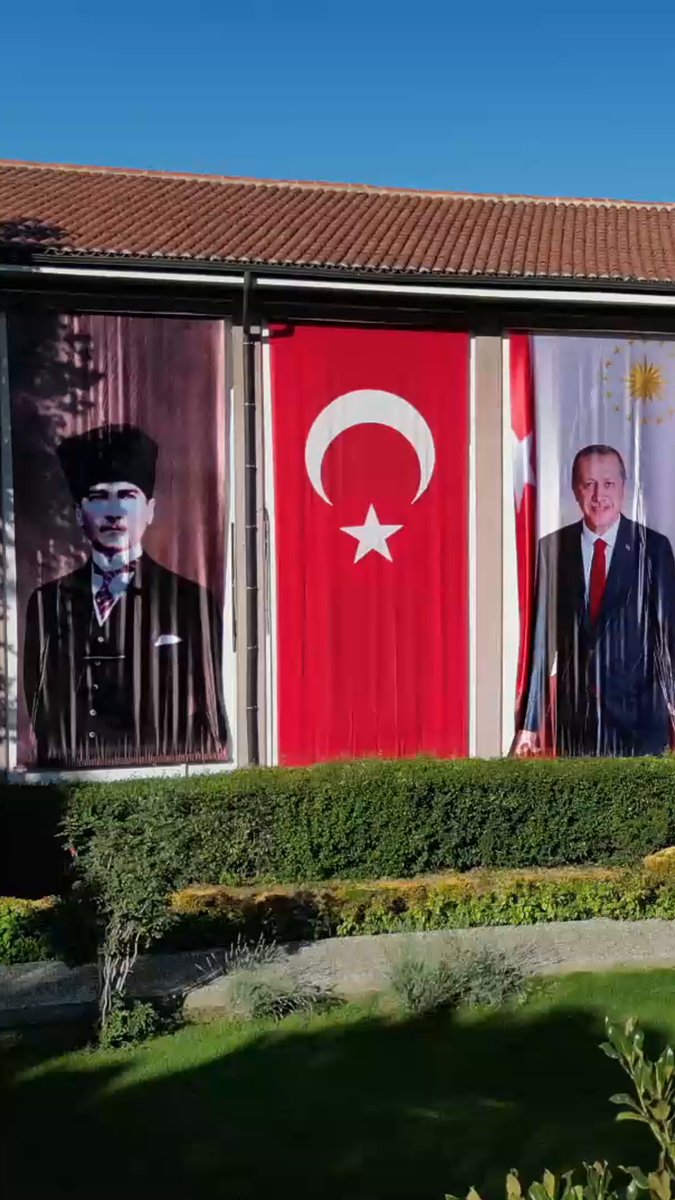 Muğla, 30 Ağustos Zafer Bayramı'nı Anıtlarda Çelenk Sunma Töreniyle Kutladı