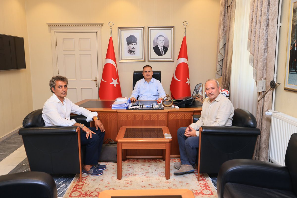 Muğla Valisi Akbıyık'a Yat Kulübü Başkanlarından Ziyaret