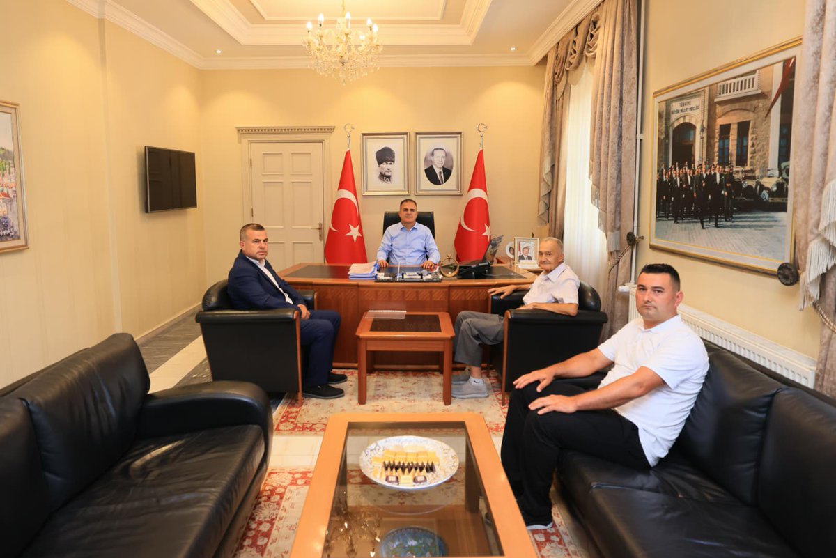 Muğla Valisi Akbıyık'a Ziyaretçi Akını: Milletvekili Durukan ve Muhtar Acar'dan Görüşme