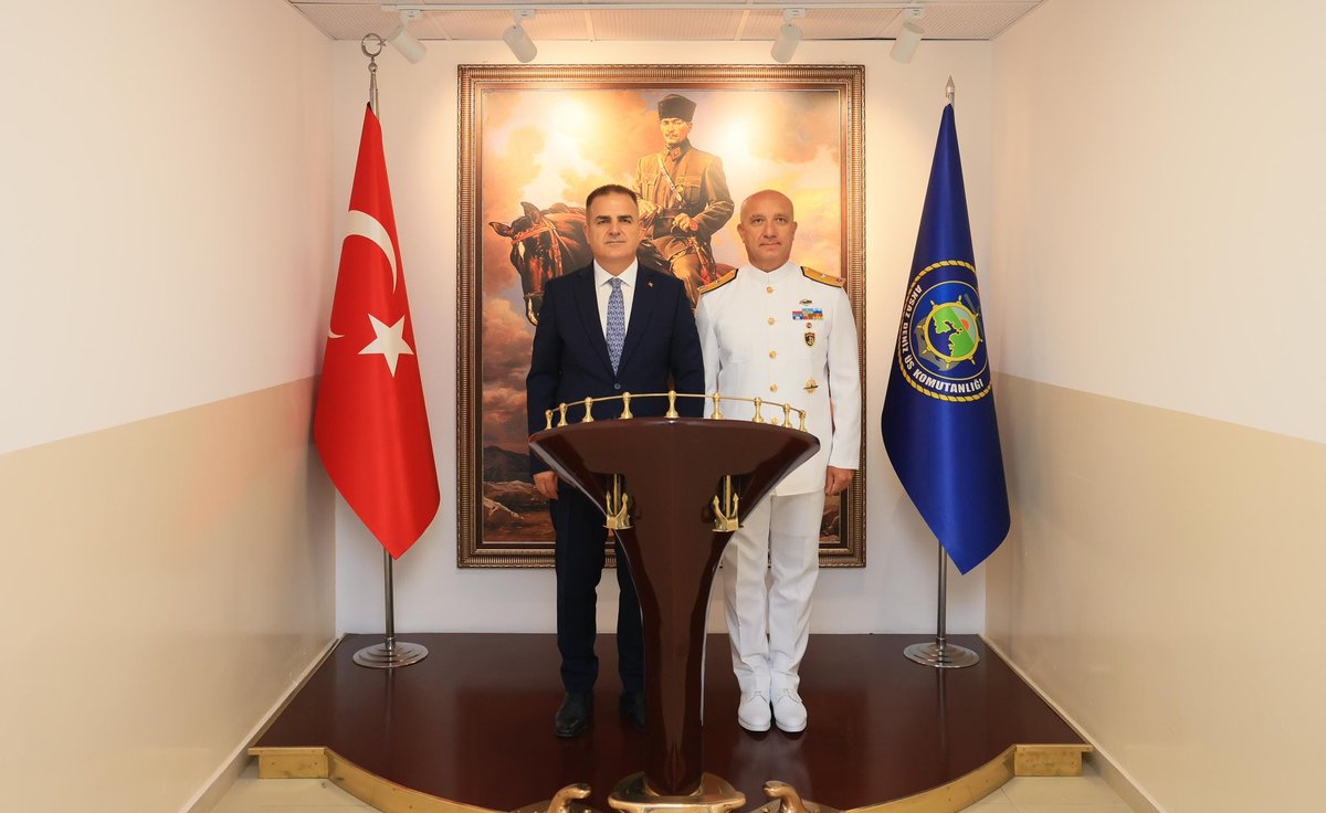 Muğla Valisi Akbıyık, Aksaz Deniz Üs Komutanı Abanoz'u Ziyaret Etti