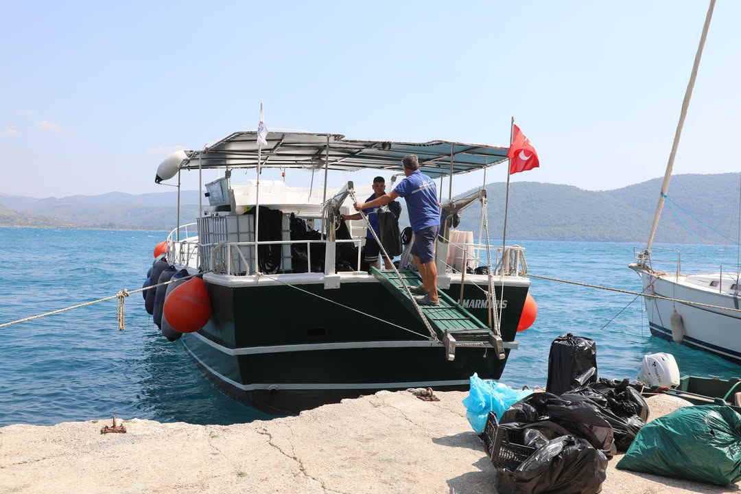 Muğla'da Deniz Temizliği Seferberliği: 31 Ton Atık Toplandı
