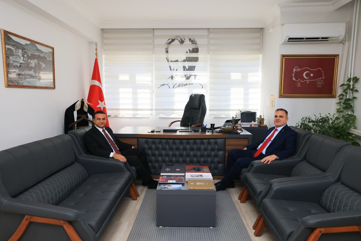 Muğla Valisi Akbıyık, İdare Mahkemesi Başkanı Özalp'i Ziyaret Etti