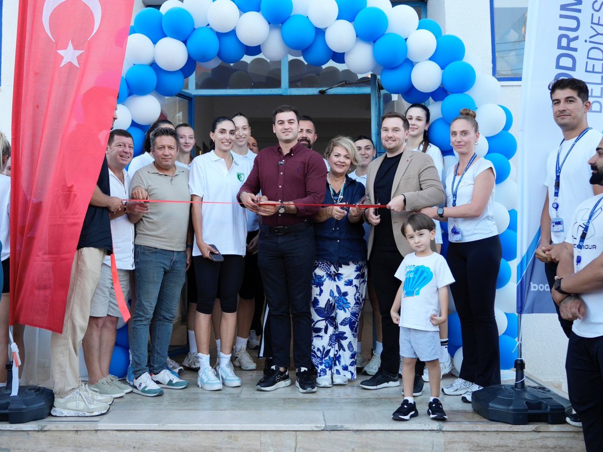 Bodrum'da Spor Tesisi Yenilendi: Binnaz Karakaya Kapalı Spor Salonu Modernize Edildi