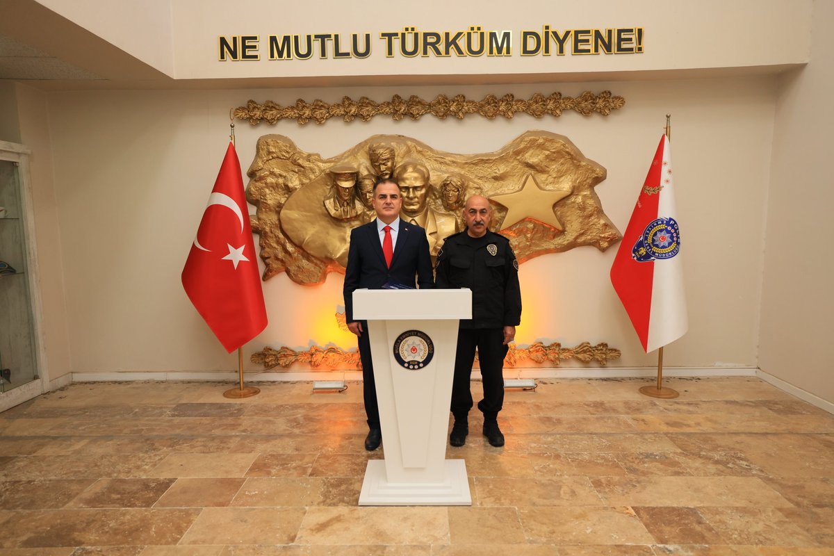 Muğla Valisi Akbıyık, Yeni İl Emniyet Müdürü Karadeniz'i Ziyaret Etti
