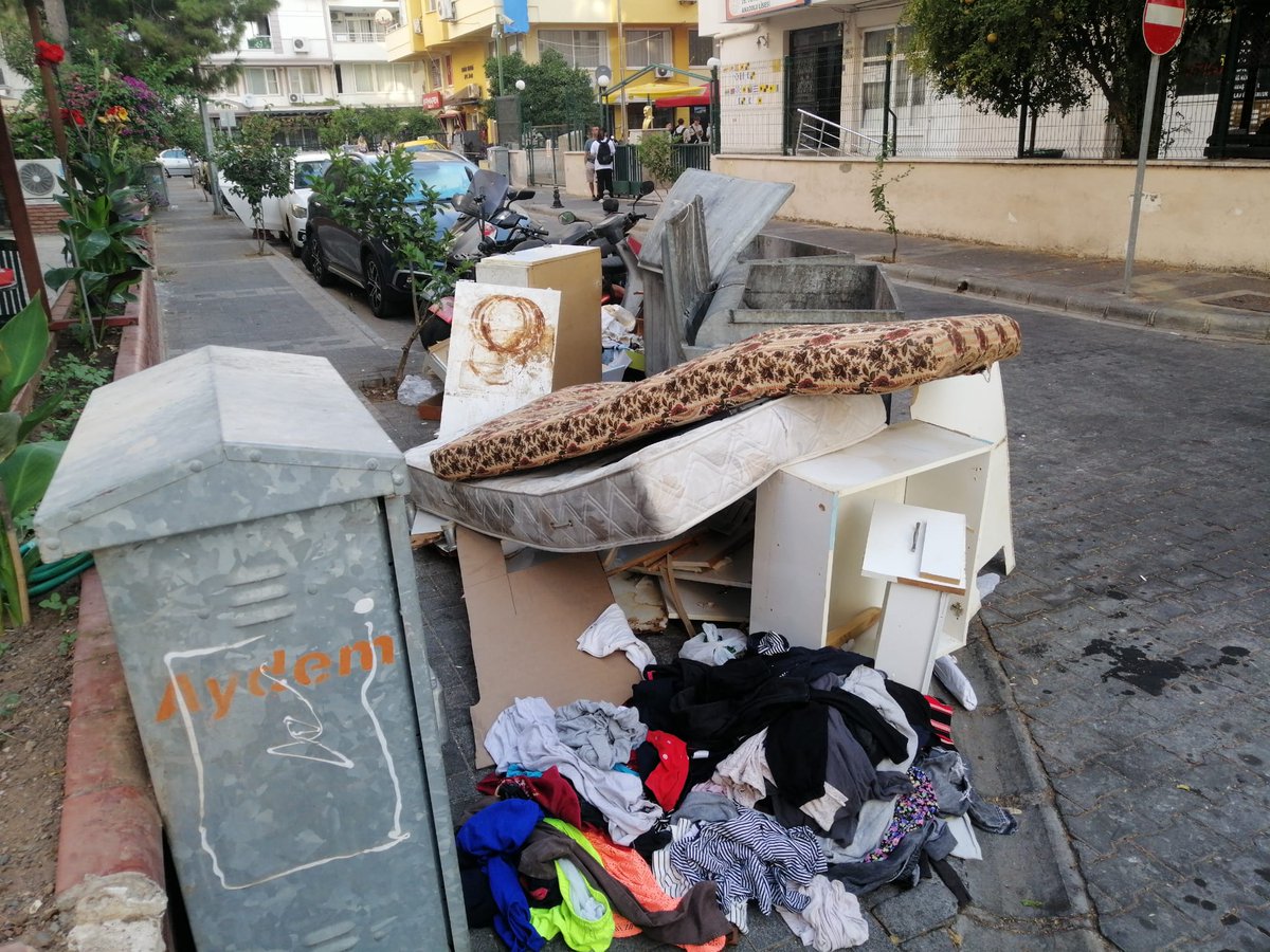Marmaris'te Atık Sorununa Karşı Uyarılıklı Kampanya