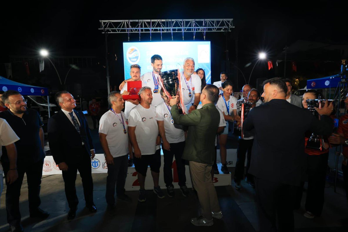 Fethiye'de Altın Palet Şampiyonası Ödül Törenine Vali ve Kaymakam Katıldı