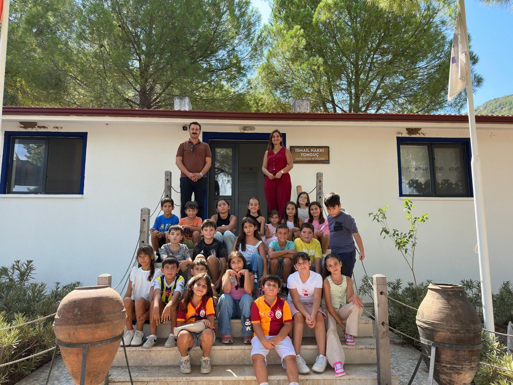 Bodrum'da İlkokul Öğrencilerine Uygulamalı Tarım Eğitimi
