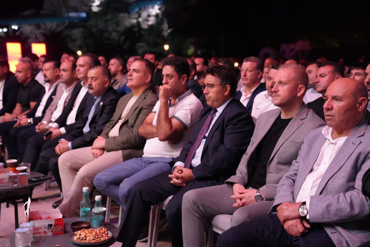 Fethiye'de Dünya Boks Şampiyonlukları: Türk Sporcuları Gururlandırdı