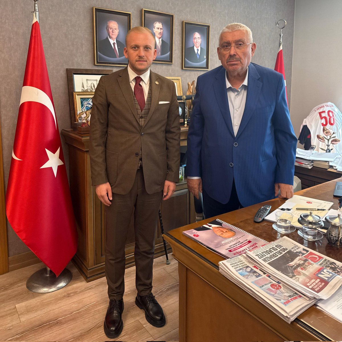 MHP Muğla İl Başkanı Burak Demirel, Genel Başkan Yardımcısı Edip Semih Yalçın'ı Ziyaret Etti