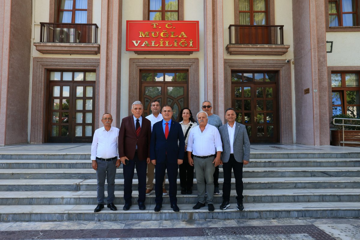 Fethiye Malatyalılar Derneği Muğla Valisi Akbıyık'ı Ziyaret Etti