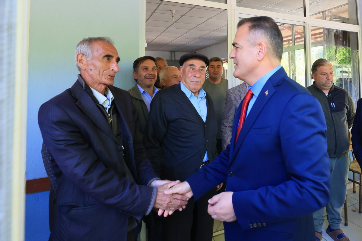Muğla Valisi Dr. İdris Akbıyık, Günlüce Mahallesi'nde Vatandaşlarla Buluştu
