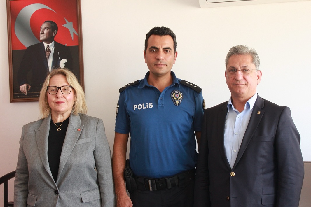 AK Parti Muğla İl Başkanı Haluk Laçin ve Datça İlçe Başkanı Aycan Çuhadar'dan Yeni Emniyet Müdürüne Hayırlı Olsun Ziyareti