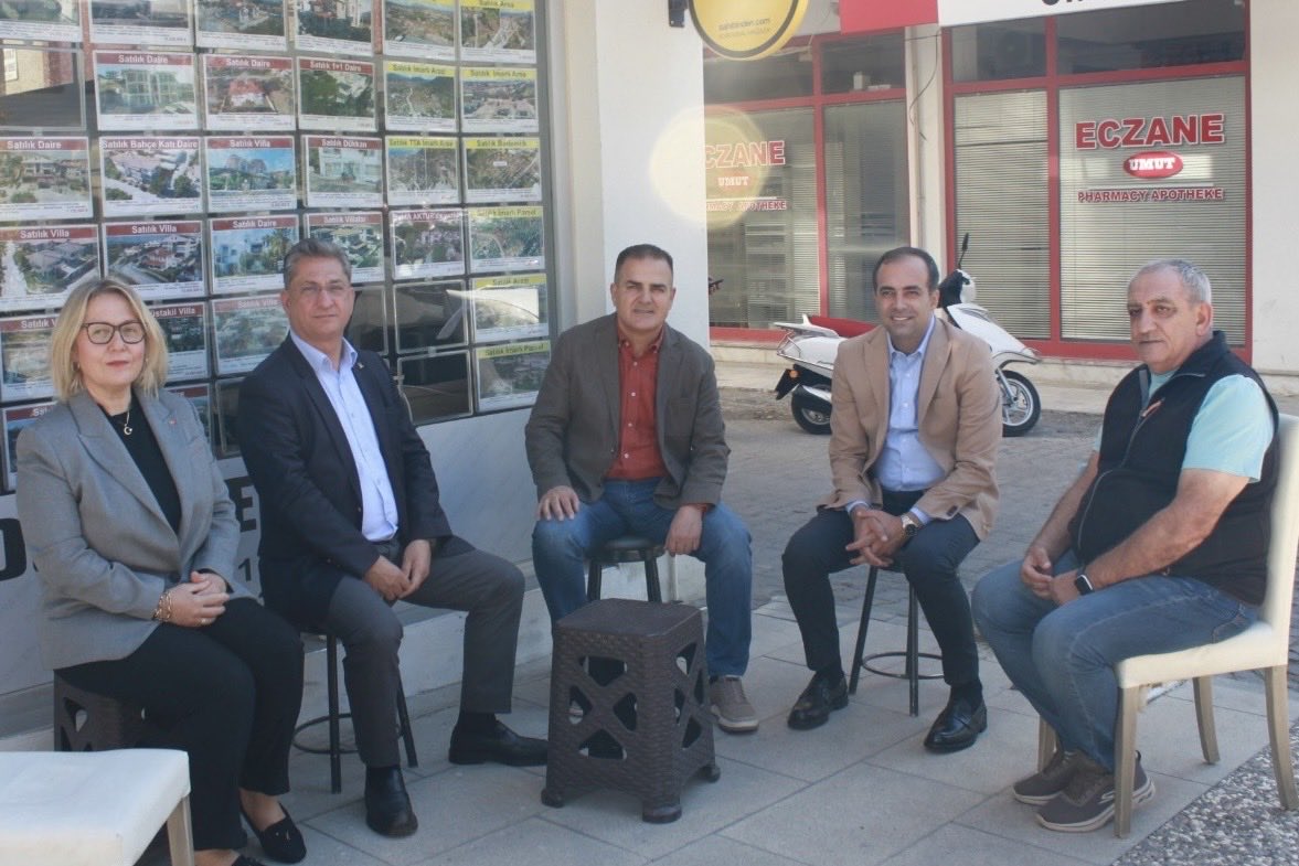Muğla Valisi İdris Akbıyık, Datça'da Esnaf ve Vatandaşlarla Buluştu