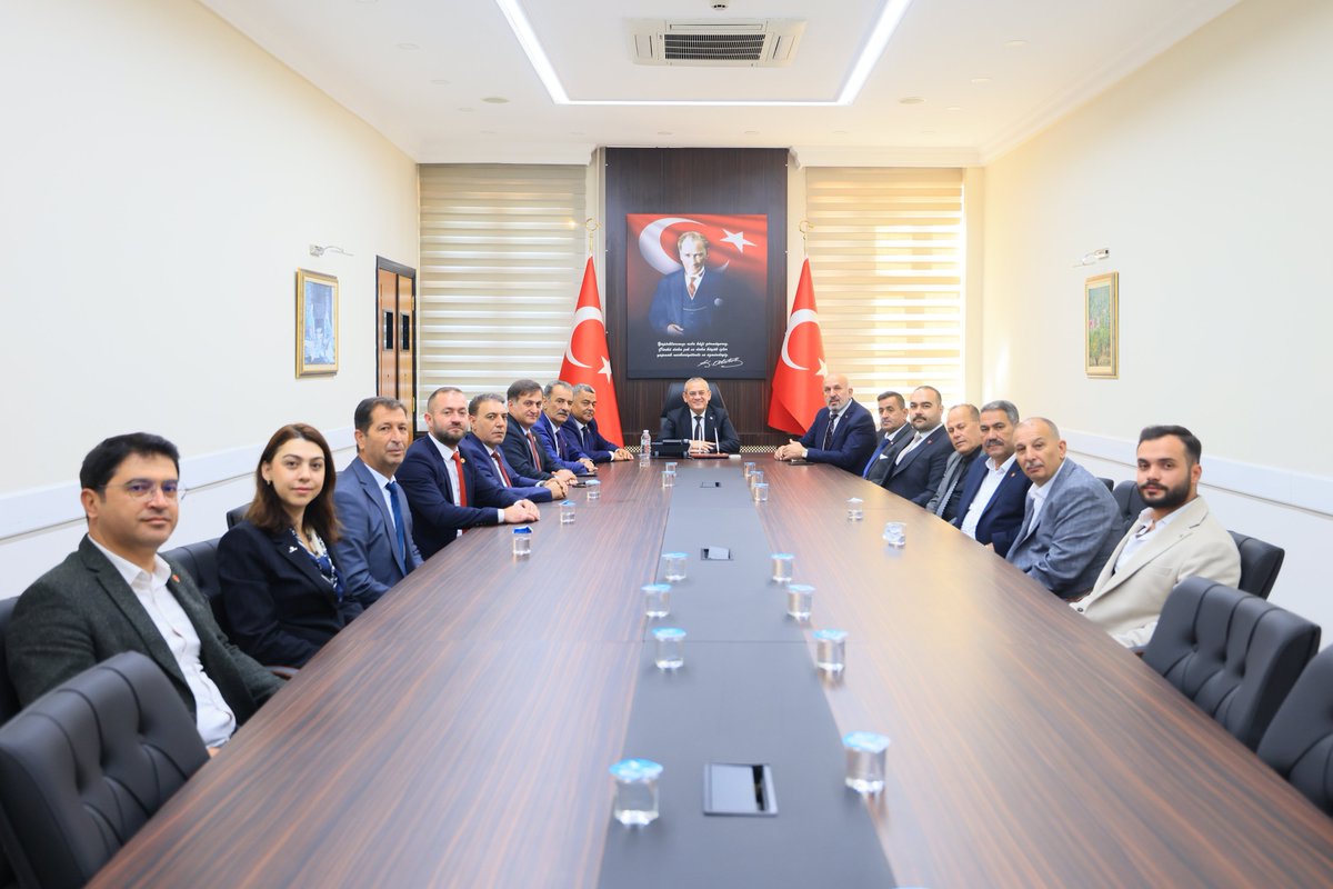 Muğla'da Muhtarlar Günü Ziyareti: Vali Vekili Mehmet Eriş'ten Anlamlı Mesaj