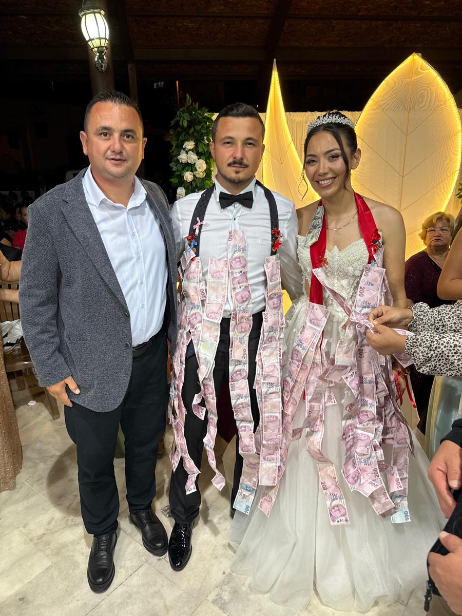 MHP'li Erdoğan Uçar, Datça'da Evlilik Törenine Katıldı