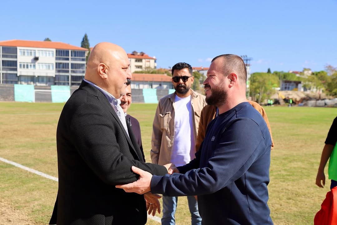 Yatağan'da Bölgesel Amatör Lig Maçına Protokol İlgisi
