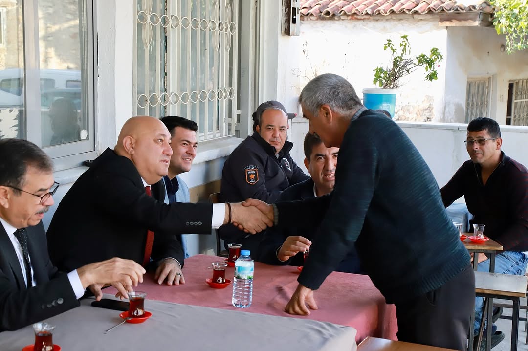 Yatağan'ın Mahallelerine 60 Yeni Oturma Bankı ve 6 Çocuk Oyun Grubu